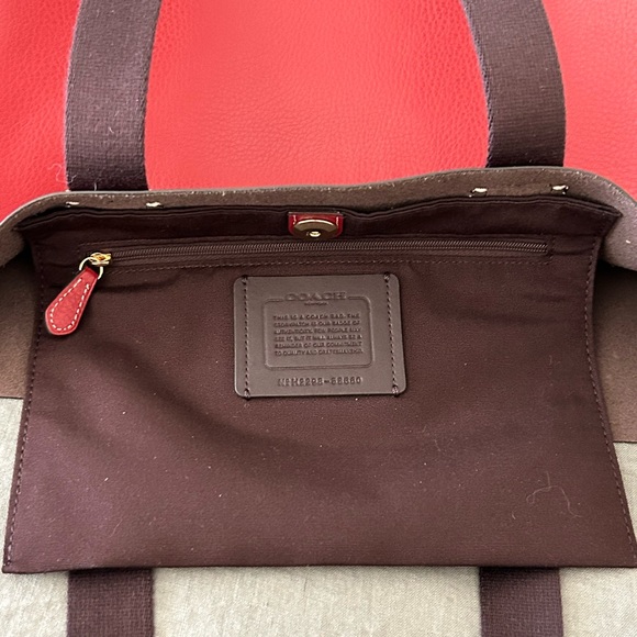 COACH Derby Pebble Leather Tote Bag - Picture 12 of 14